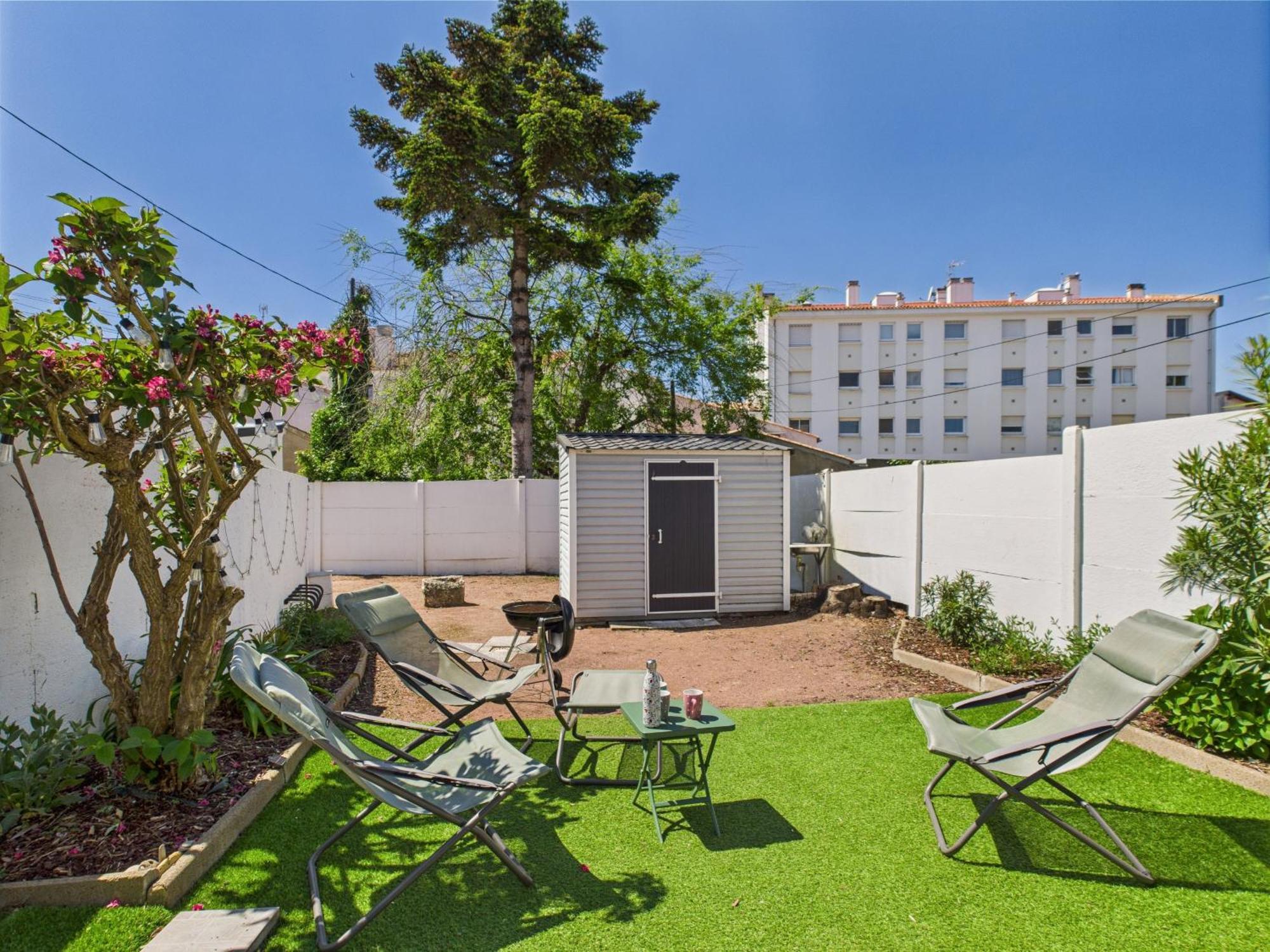 Entre Coeur De Ville Et Plage, Maison Pour 8 Saint Gilles Croix de vie Eksteriør billede