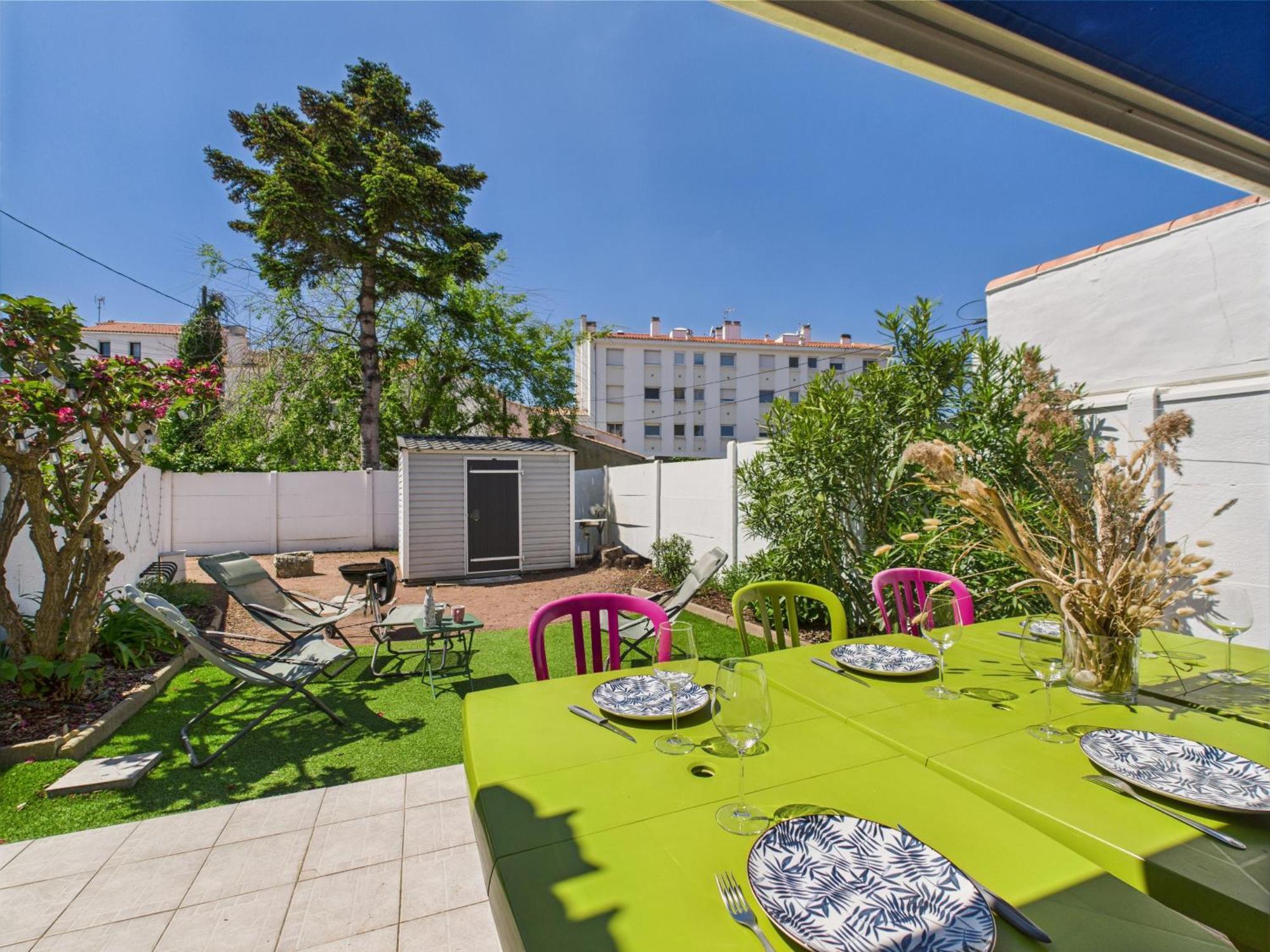 Entre Coeur De Ville Et Plage, Maison Pour 8 Saint Gilles Croix de vie Eksteriør billede